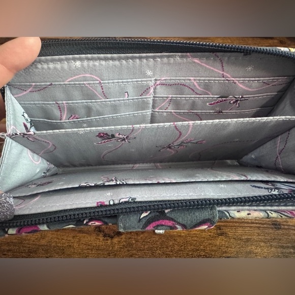 Vera Bradley Floral Quilted Wallet - Picture 4 of 5